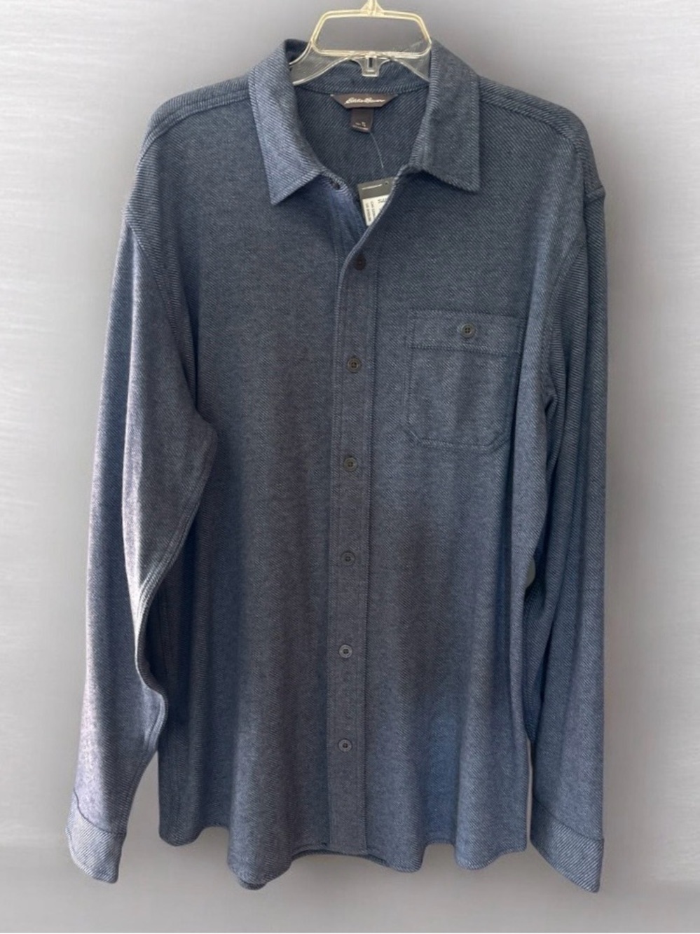 NWT EDDIE BAUER MEN’S DOWNTIME KNIT BUTTON DOWN SIZE TALL LARGE
HTR INDIGO